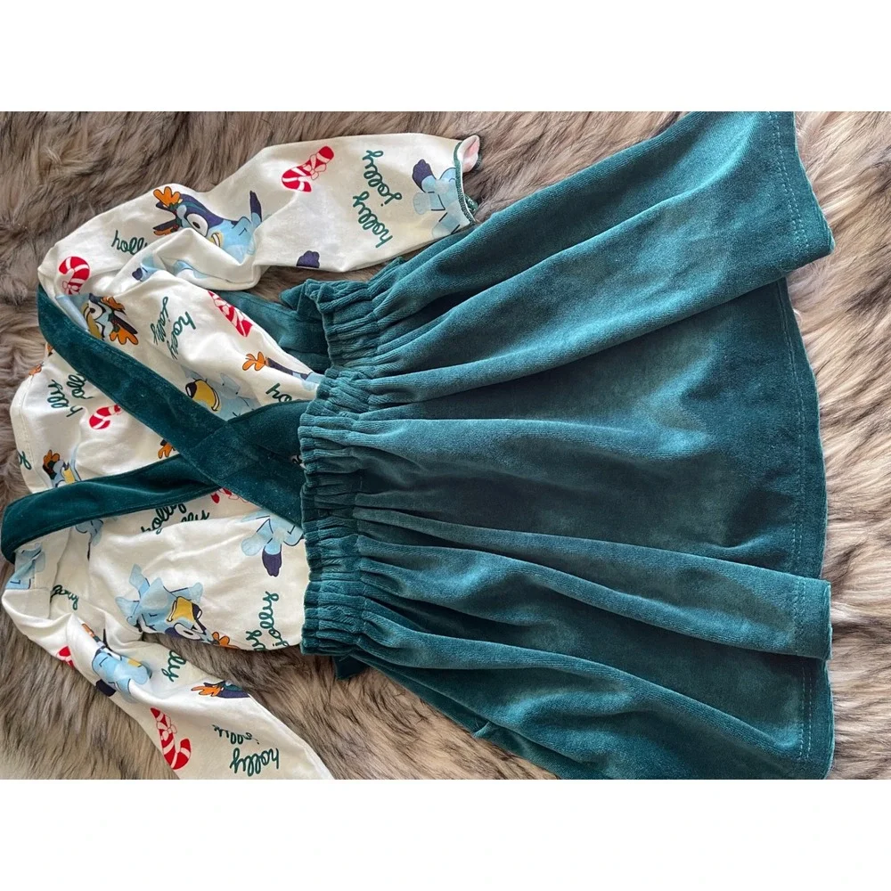 Girl's Toddler Green Velvet Bluey Christmas 2pc Long Sleeve Top Skirtall Set 3T